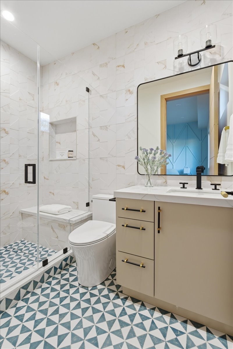 6th Street Residence — Photo 18