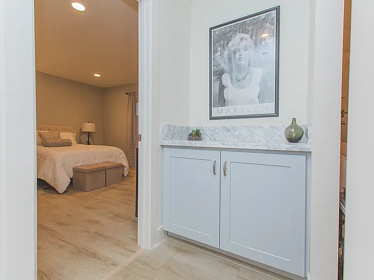 Atwater Ave Residence — Photo 5