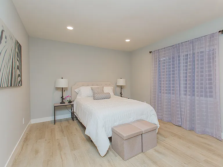 Atwater Ave Residence — Photo 12