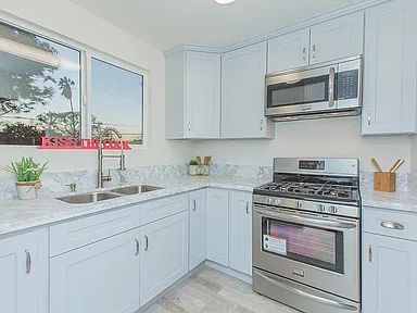 Atwater Ave Residence — Photo 45