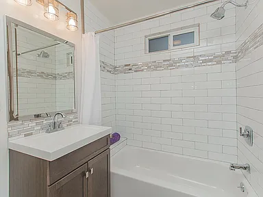 Atwater Ave Residence — Photo 53