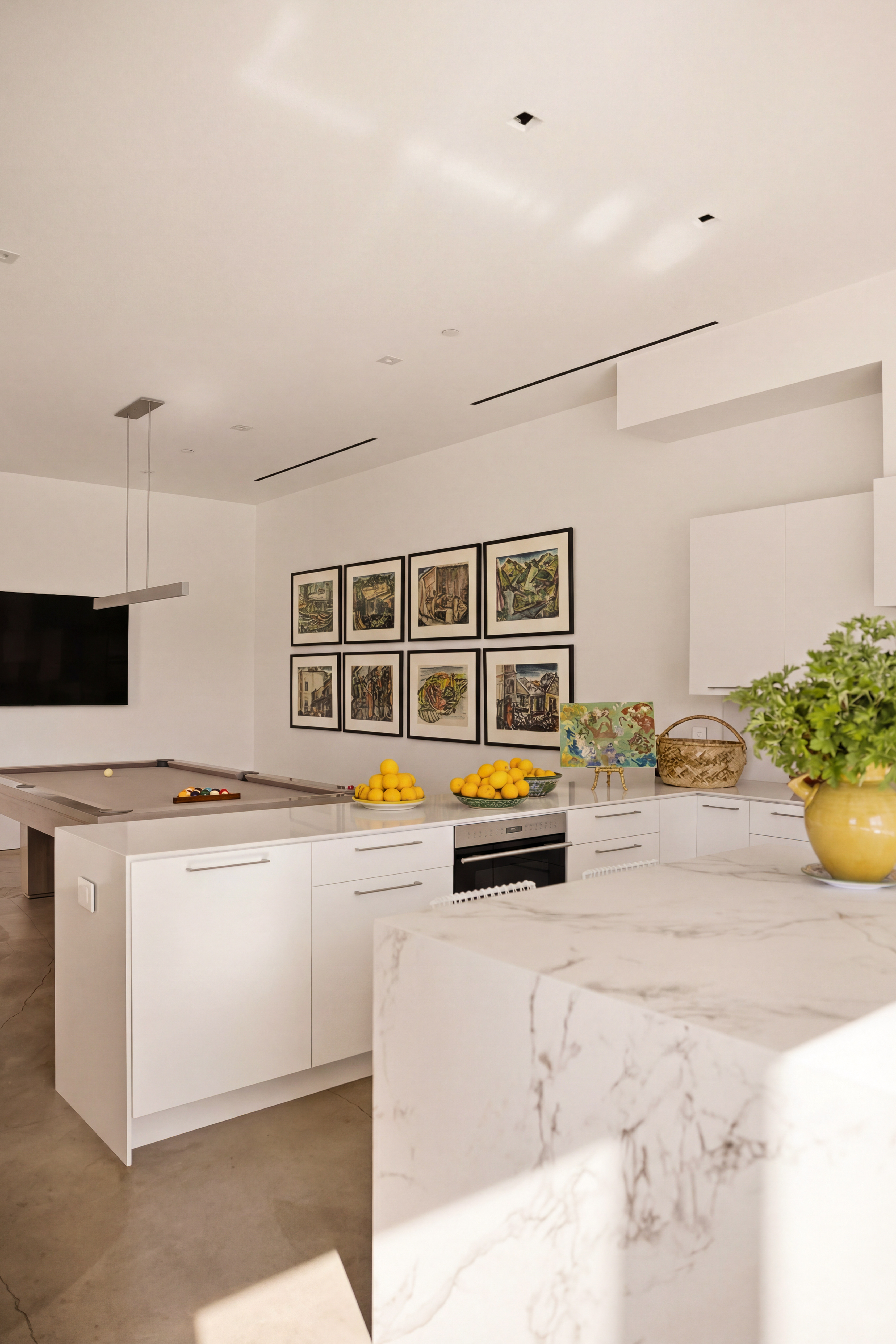 Castle Road Residence — Photo 11