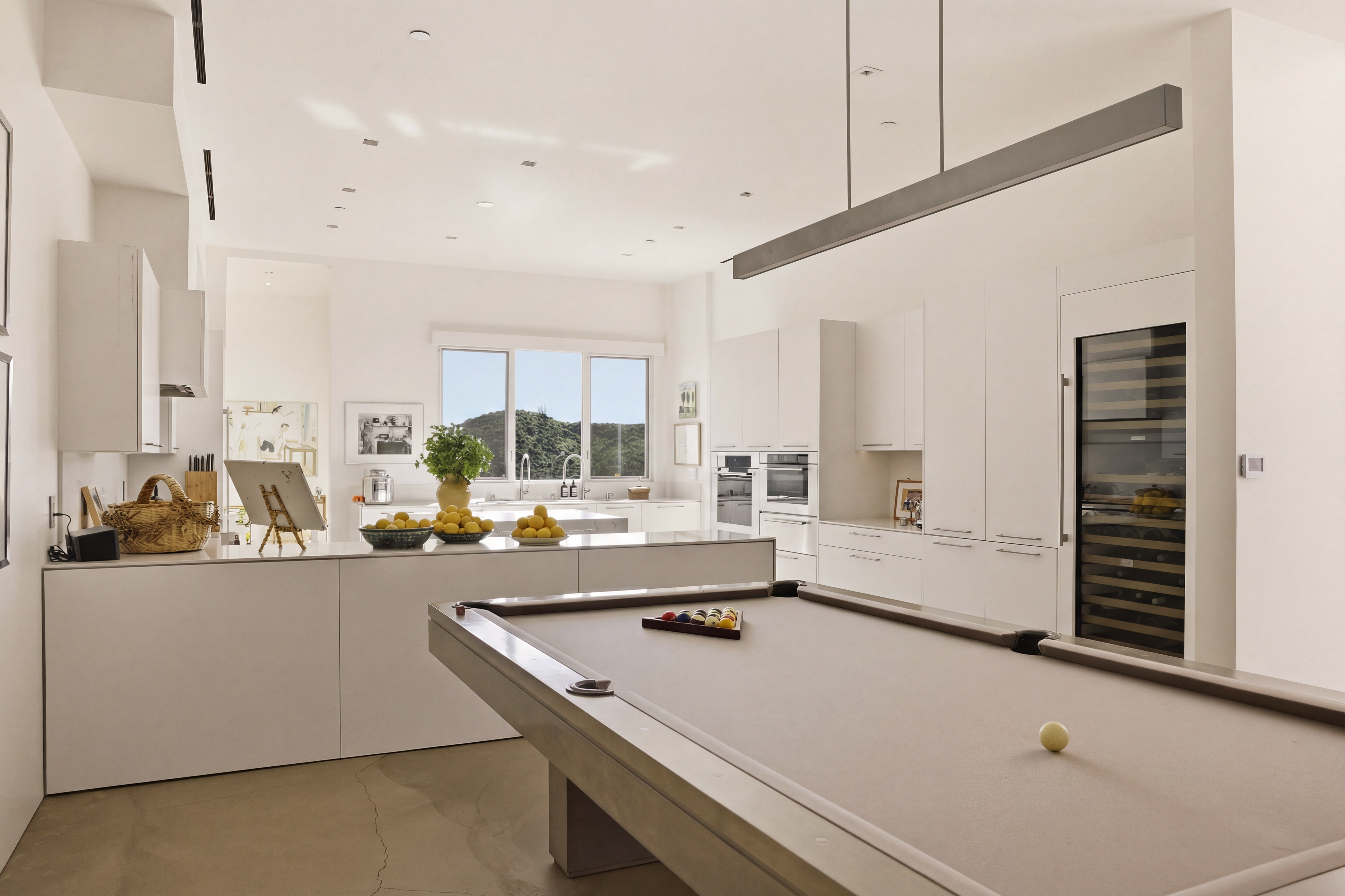 Castle Road Residence — Photo 16