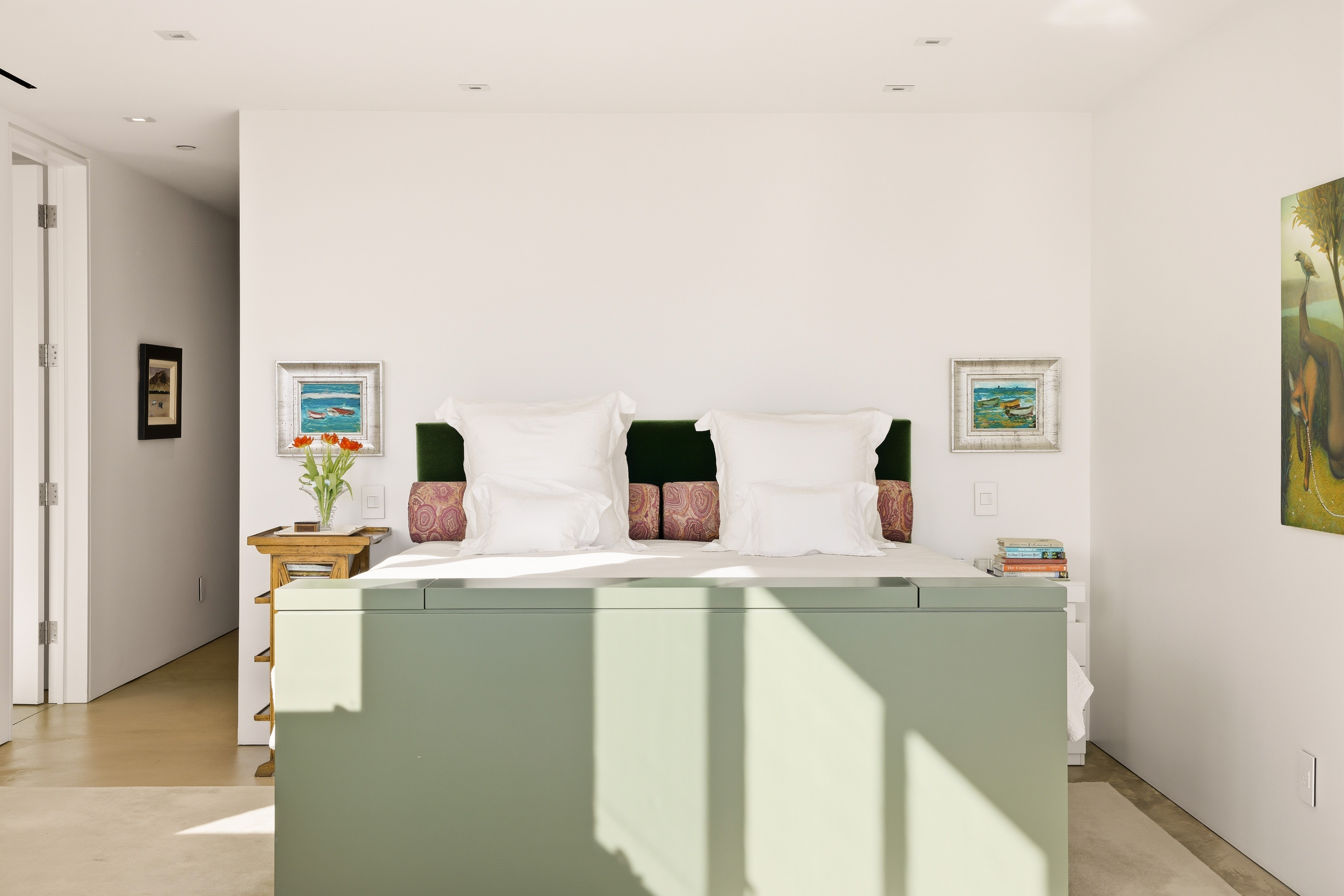 Castle Road Residence — Photo 41