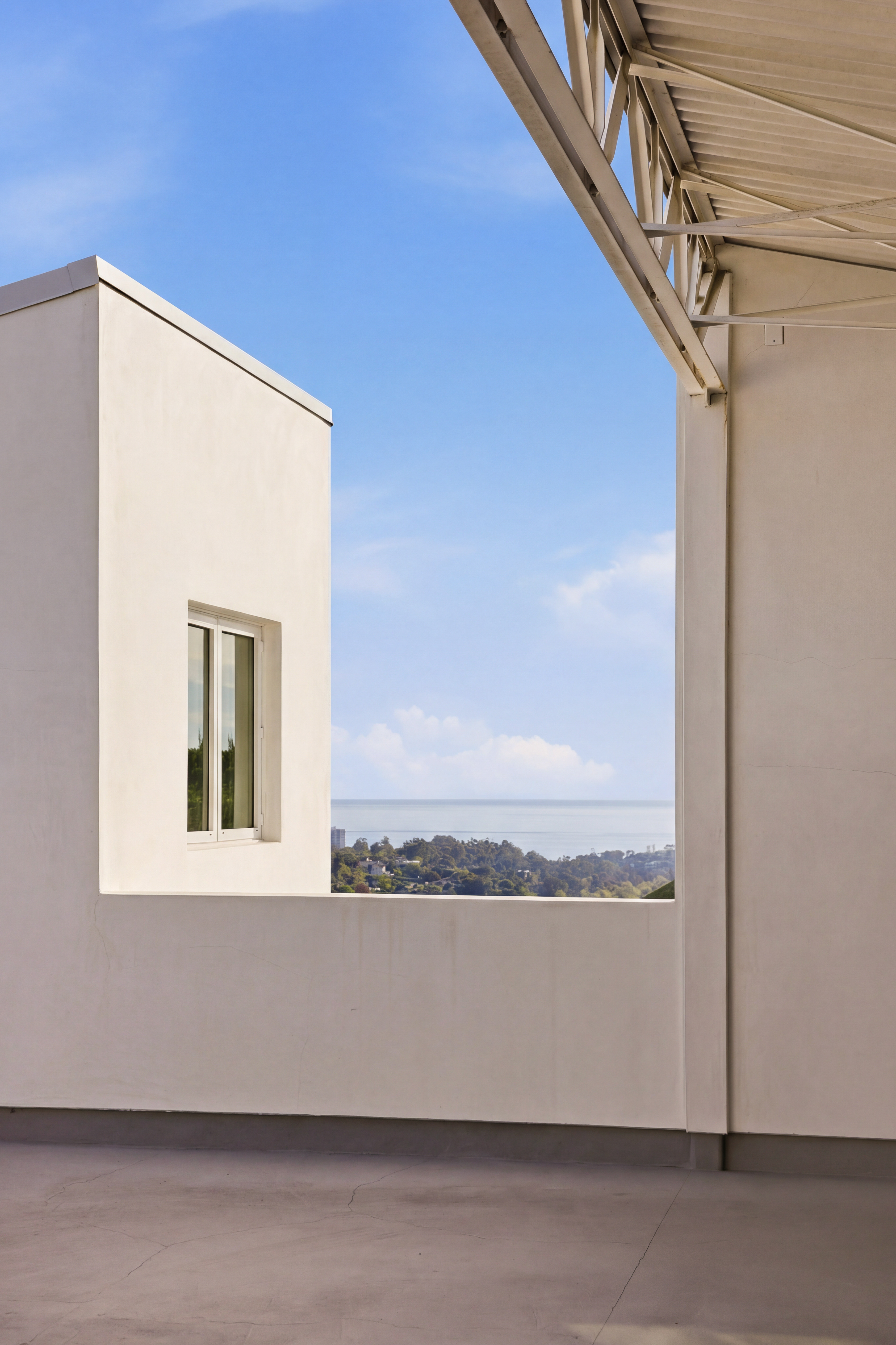 Castle Road Residence — Photo 55