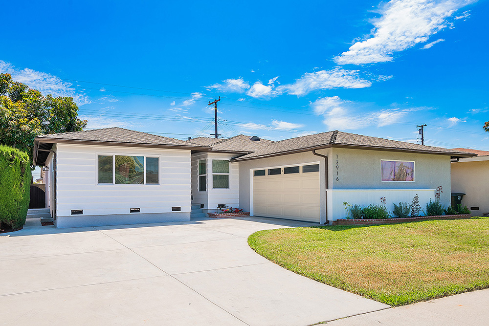 Daphne Ave Residence — Photo 4
