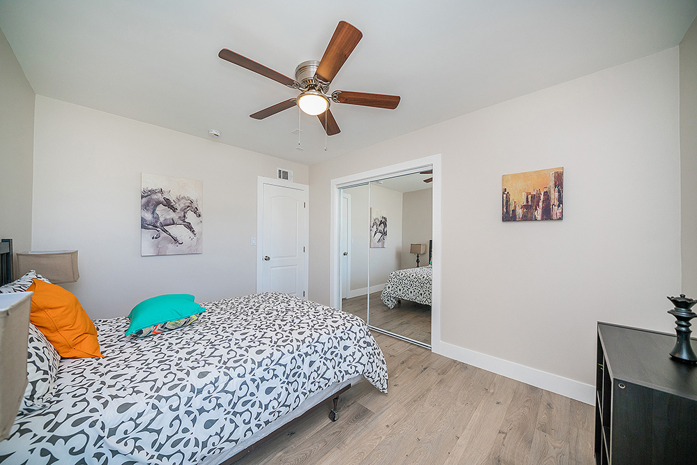 Daphne Ave Residence — Photo 9