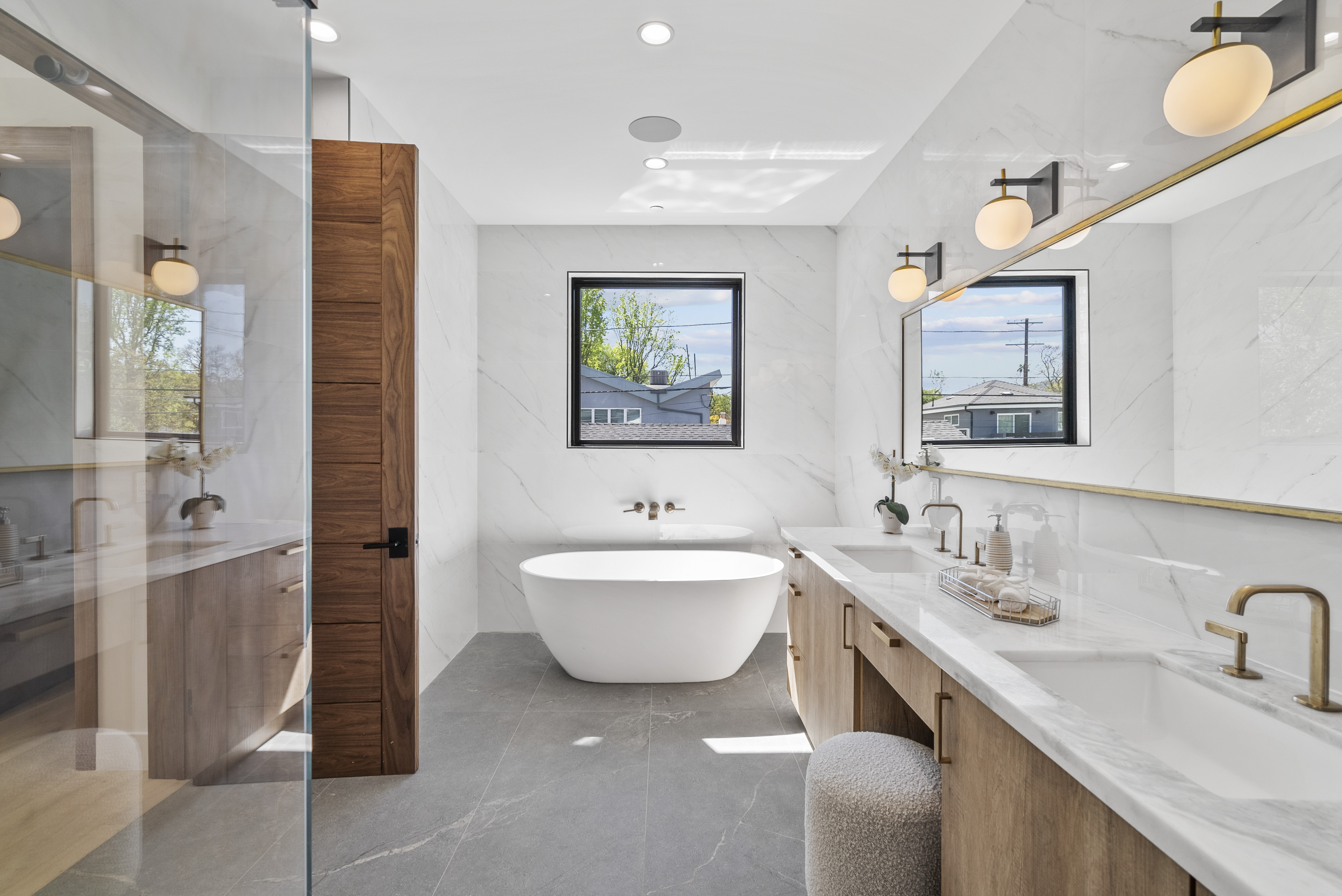 Farmdale Ave Residence — Photo 5