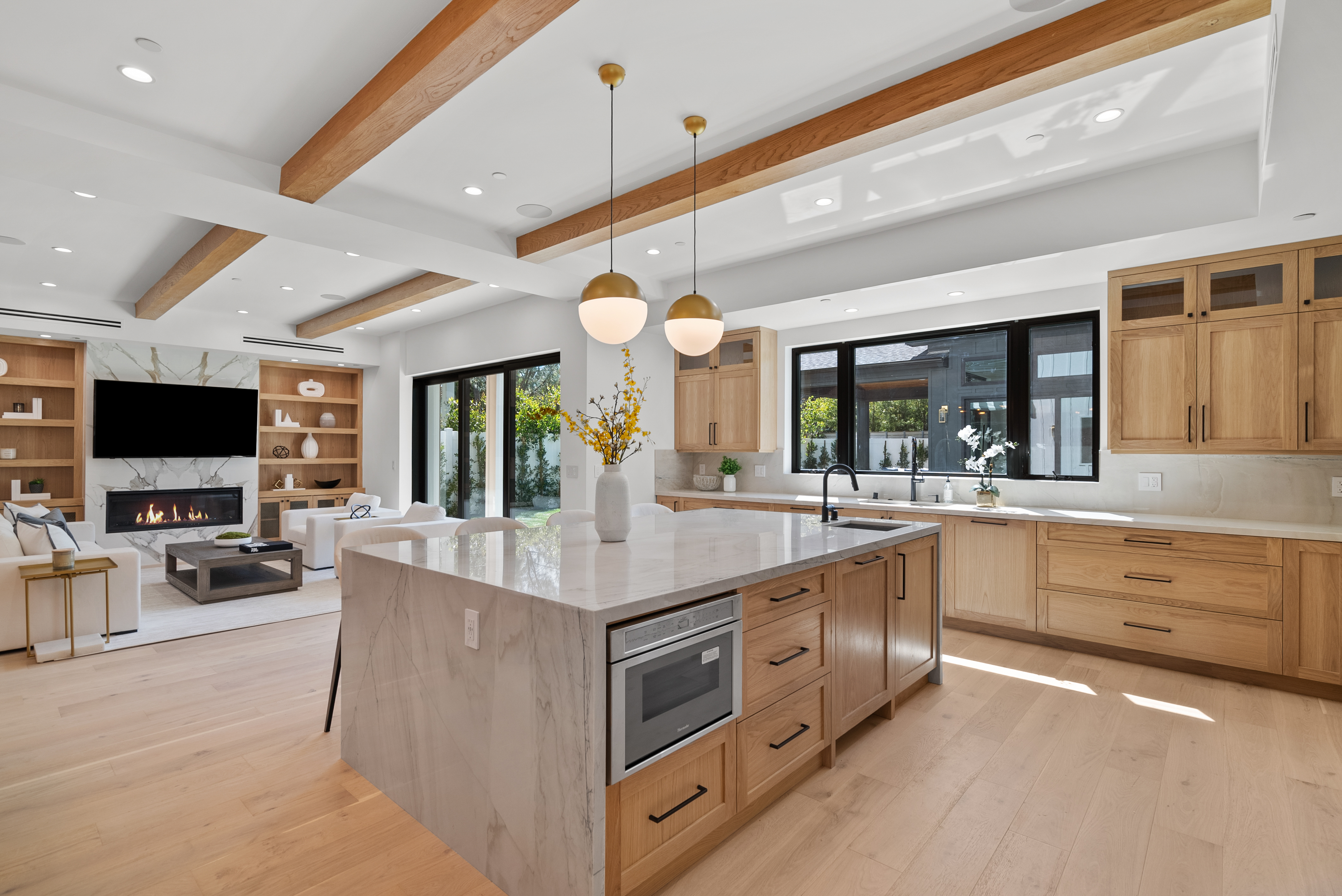 Farmdale Ave Residence — Photo 14