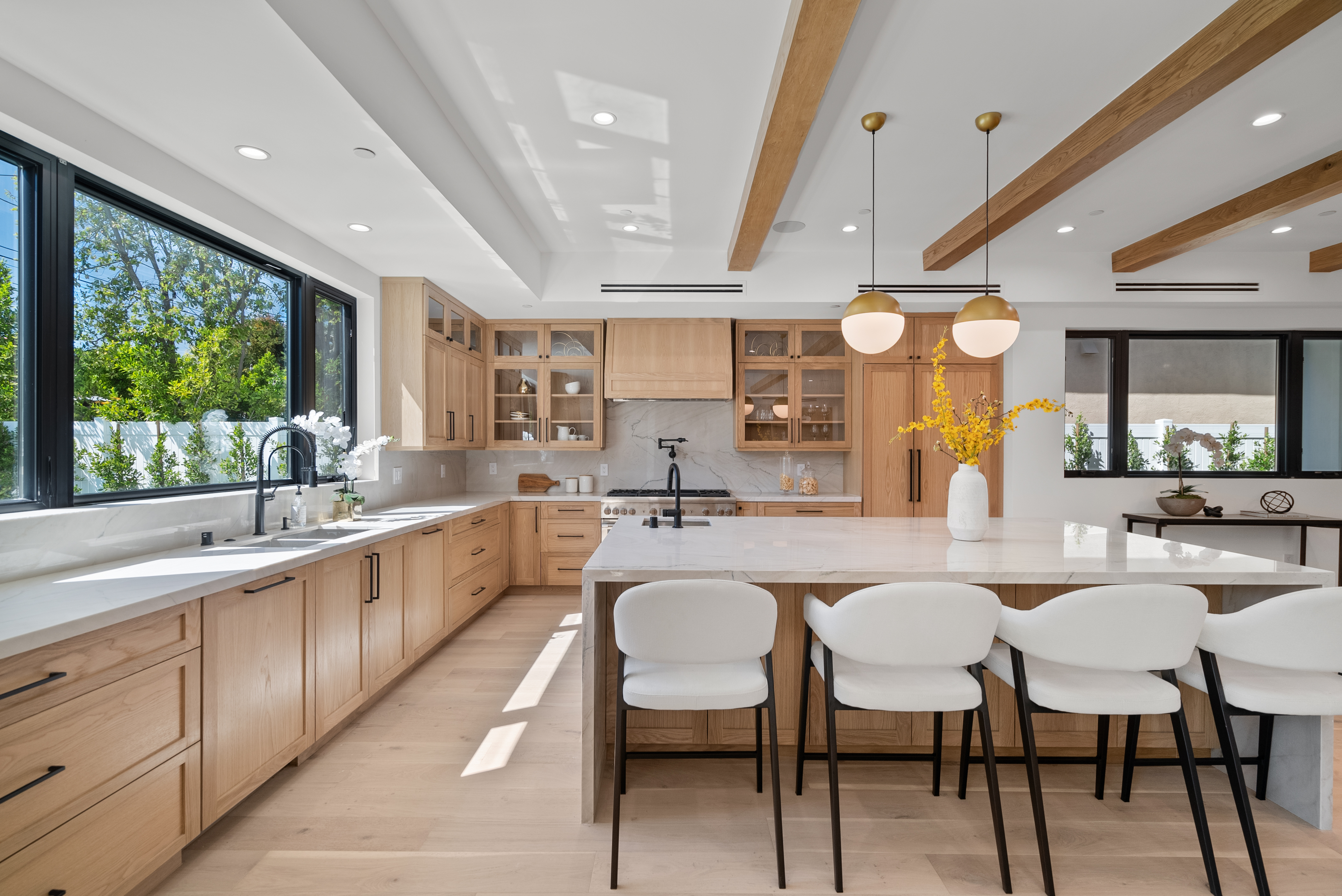 Farmdale Ave Residence — Photo 17