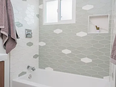 Fox Ridge Dr Residence — Photo 7