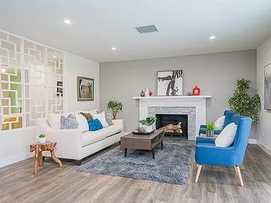 Fox Ridge Dr Residence — Photo 12