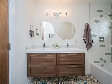 Fox Ridge Dr Residence — Photo 49