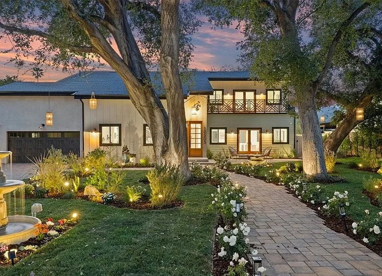 Jordan Ave Residence