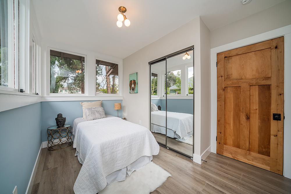Marengo Ave Residence — Photo 8