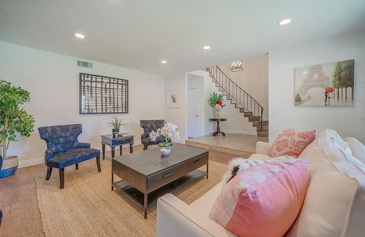 Meadow Wood Ln Residence — Photo 6