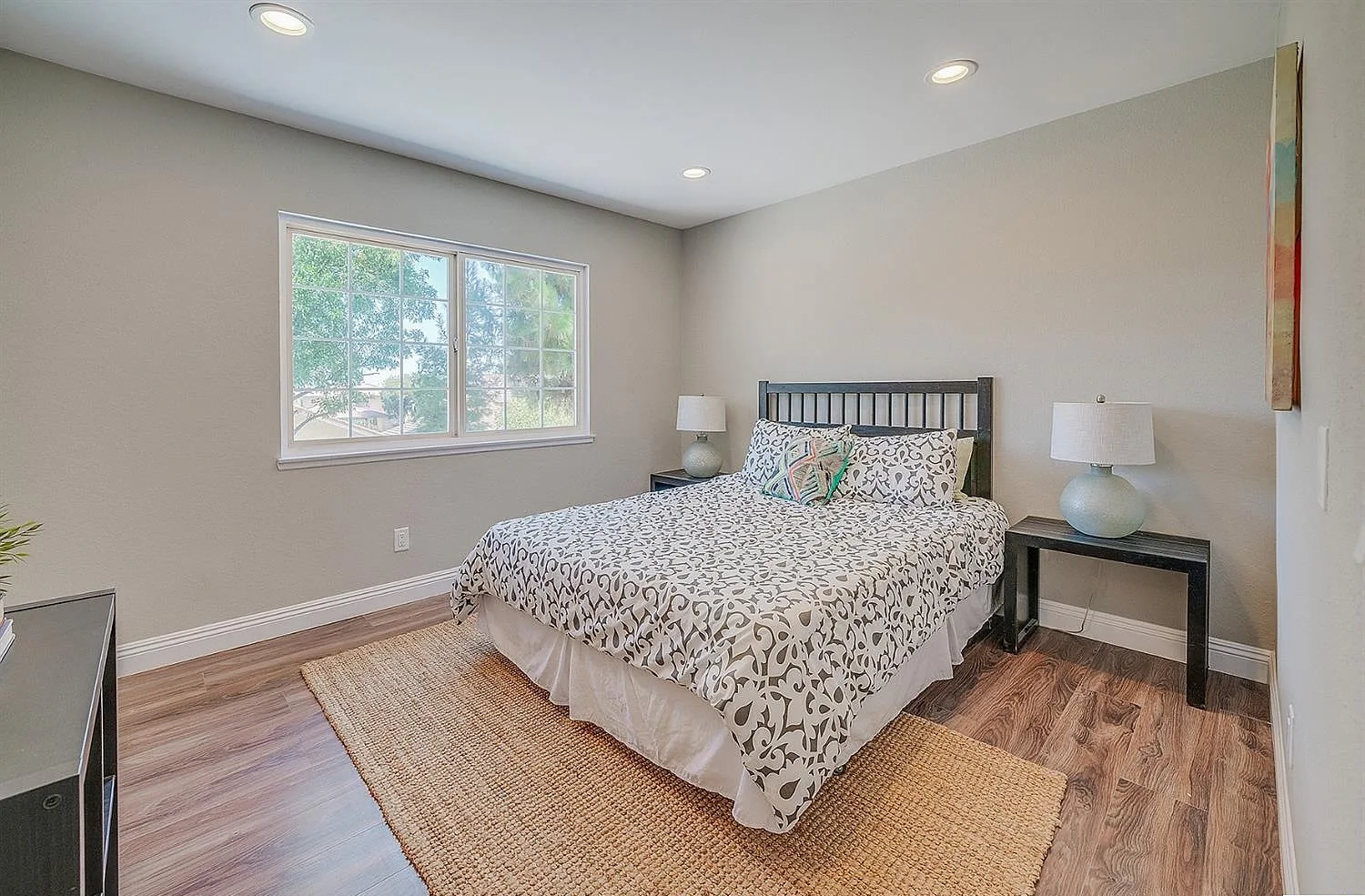 Meadow Wood Ln Residence — Photo 21