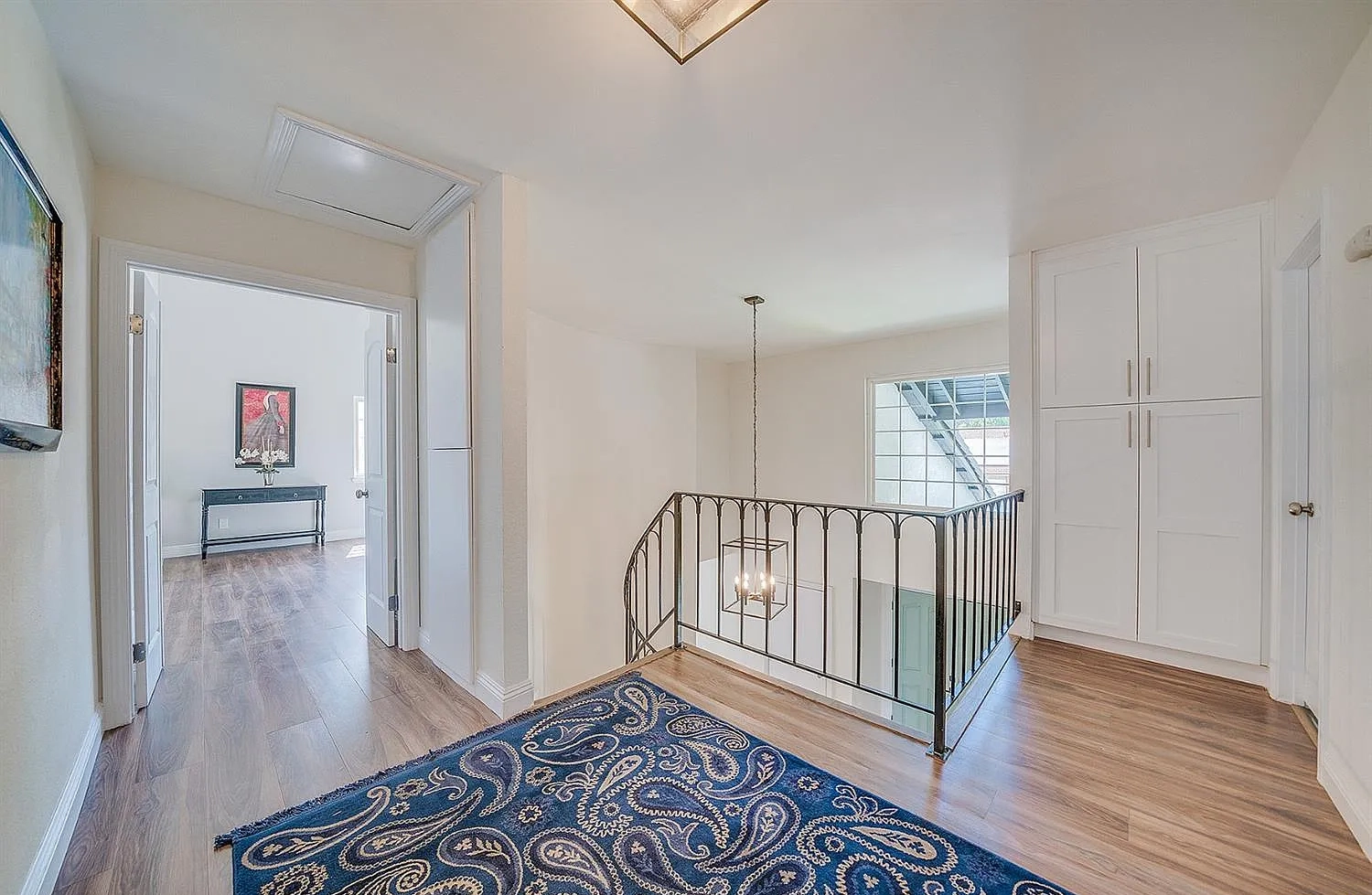 Meadow Wood Ln Residence — Photo 28