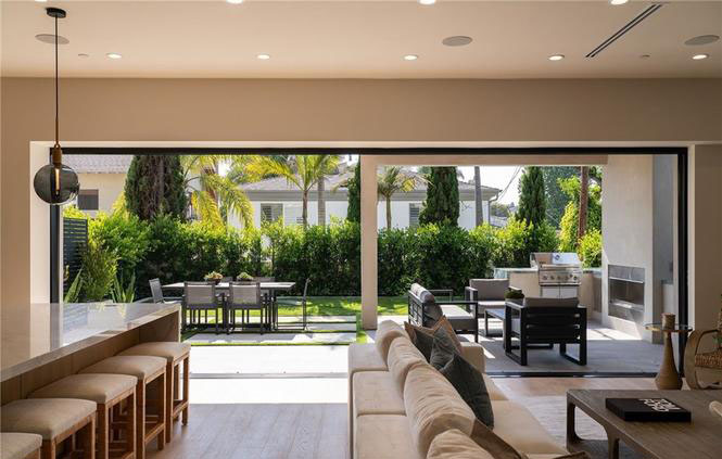 Oak Ave Residence — Photo 16