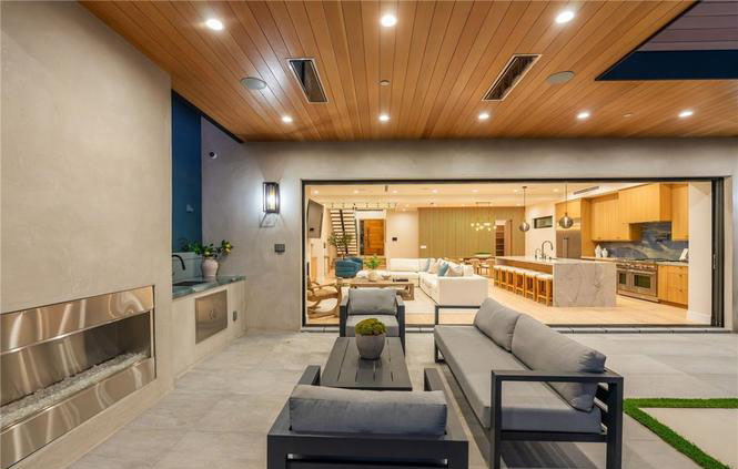 Oak Ave Residence — Photo 24
