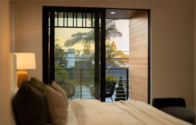 Oak Ave Residence — Photo 28