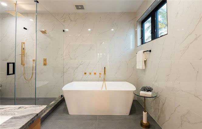 Oak Ave Residence — Photo 32