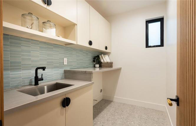 Oak Ave Residence — Photo 42