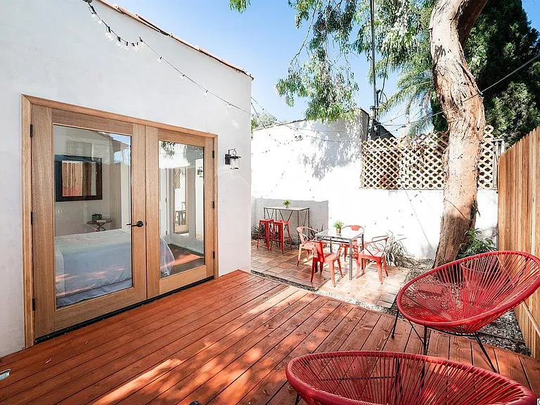 Willoughby Ave Residence — Photo 17