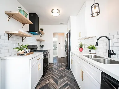 Willoughby Ave Residence — Photo 25